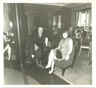<p style="font-size:10px">Podczas rejsu w 1974r.</p>